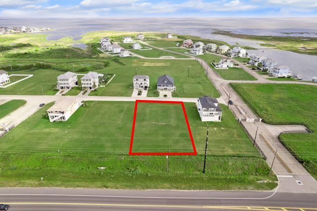 21205 Scissor Tail Lane, Galveston, TX 77554