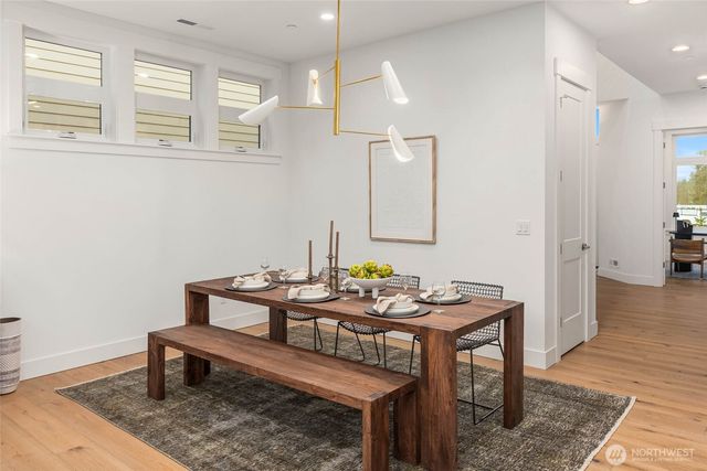 21021 SE 80th Street, Issaquah, WA 98027