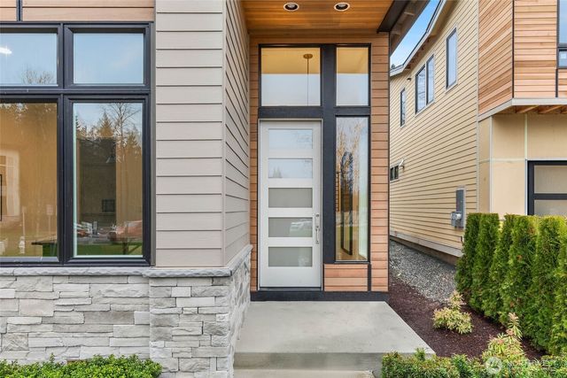 21021 SE 80th Street, Issaquah, WA 98027