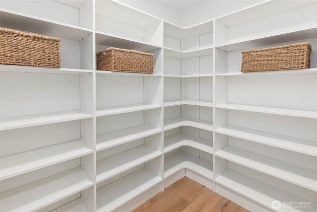 21021 SE 80th Street, Issaquah, WA 98027