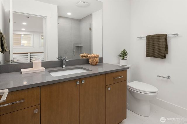 21021 SE 80th Street, Issaquah, WA 98027