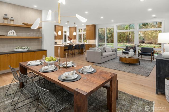 21021 SE 80th Street, Issaquah, WA 98027