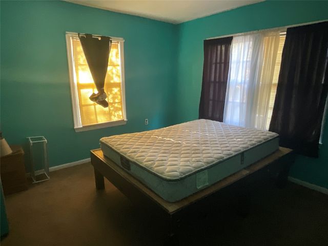 215 N Ave O, Clifton, TX 76634