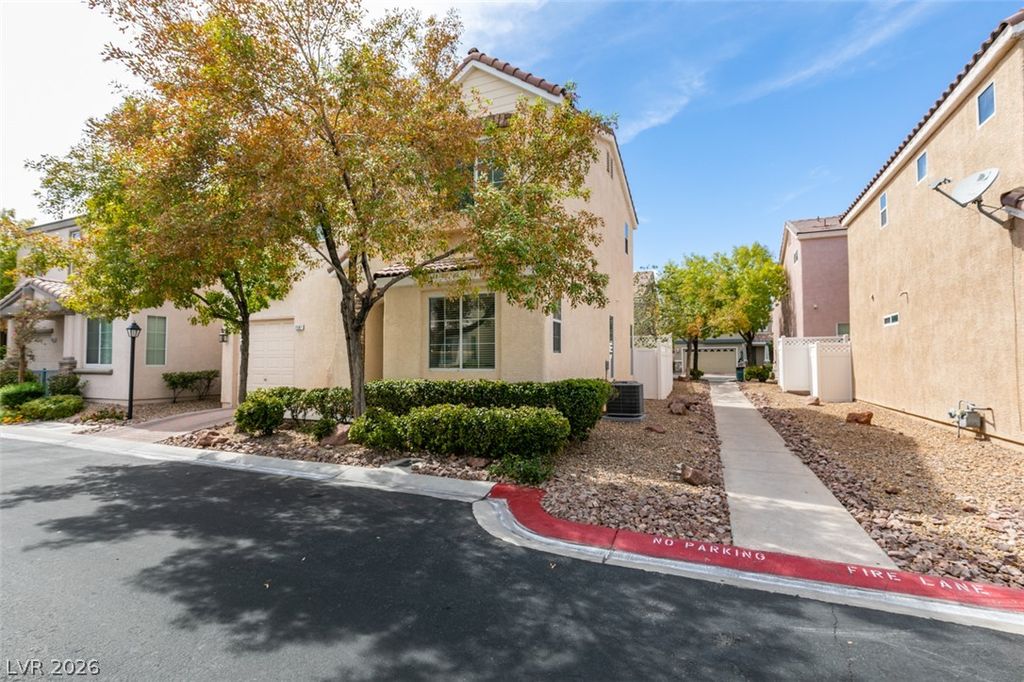 7587 French Springs Street, Las Vegas, NV 89139 — photo 2