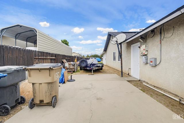 3524 Piedmont Avenue, Bakersfield, CA 93312