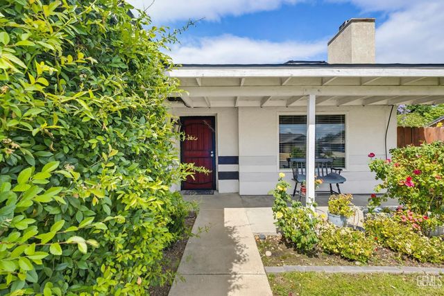 3524 Piedmont Avenue, Bakersfield, CA 93312