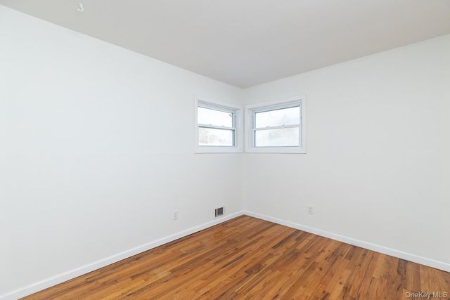 3 Exeter Road, East Patchogue, NY 11772