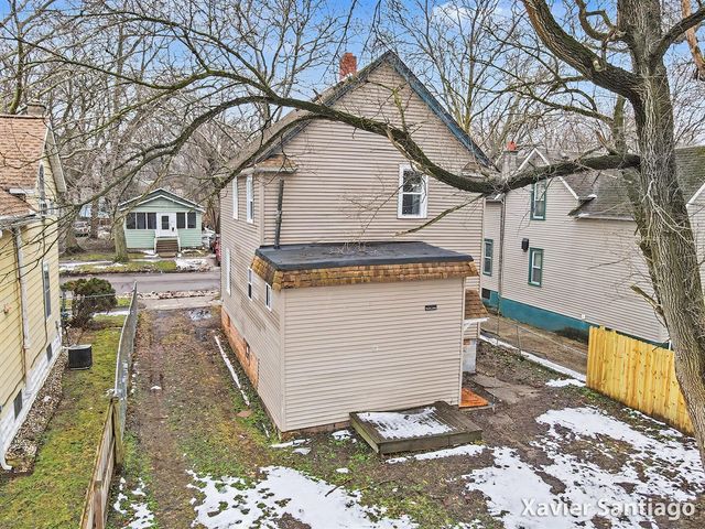 1431 N Church Street, Kalamazoo, MI 49007