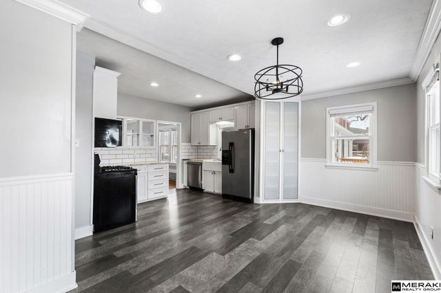 1808 S 60th Street, Omaha, NE 68106