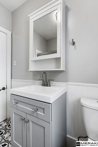 1808 S 60th Street, Omaha, NE 68106