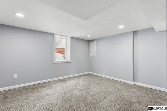 1808 S 60th Street, Omaha, NE 68106