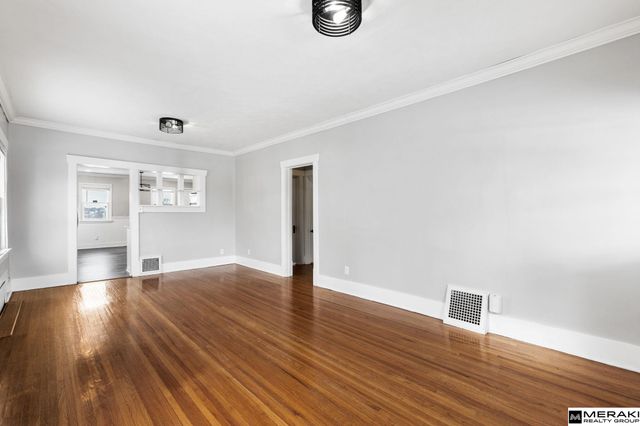 1808 S 60th Street, Omaha, NE 68106