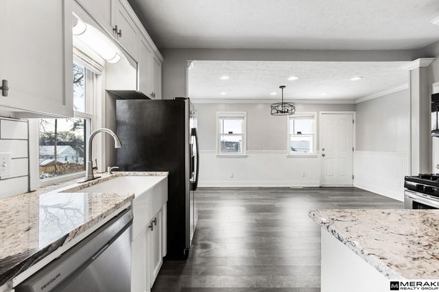 1808 S 60th Street, Omaha, NE 68106