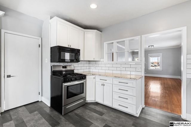 1808 S 60th Street, Omaha, NE 68106