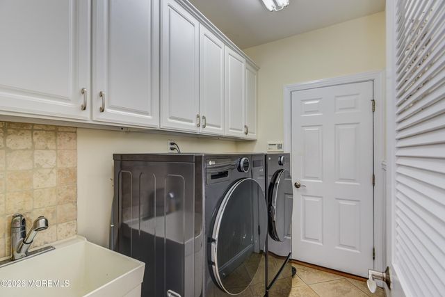 220 Lloyd Road, Aberdeen, NJ 07747