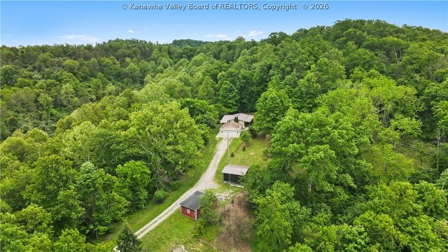 355 Fudges Creek Road, Ona, WV 25545