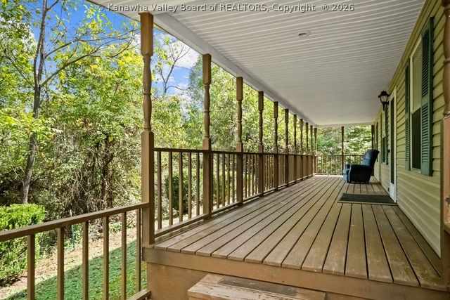 355 Fudges Creek Road, Ona, WV 25545