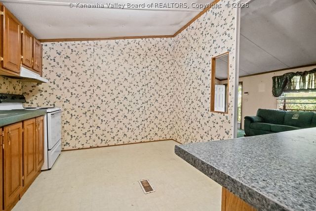 355 Fudges Creek Road, Ona, WV 25545