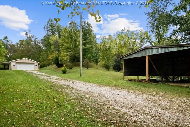 355 Fudges Creek Road, Ona, WV 25545