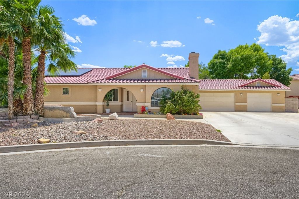 7671 North Jones Boulevard, Las Vegas, NV 89131 — photo 2