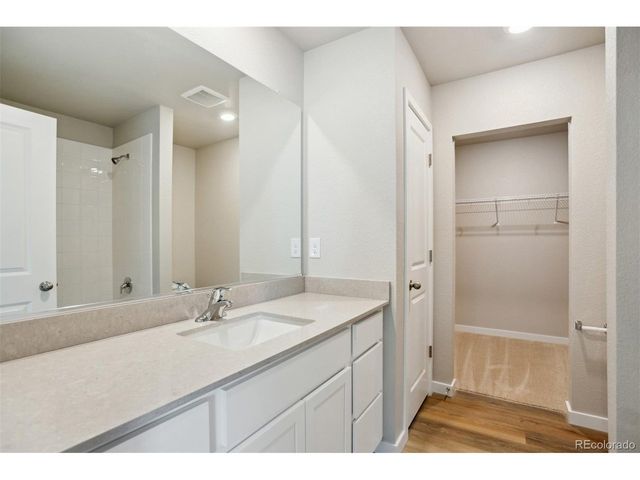 48240 Shetland Dr, Bennett, CO 80102