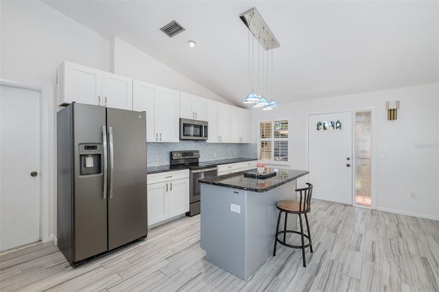 2207 MARSHALL DRIVE, Dunedin, FL 34698