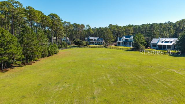 68 Gallavant Rd, Bluffton, SC 29910