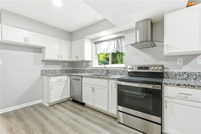 6340 Brandywine Trail, Peachtree Corners, GA 30092