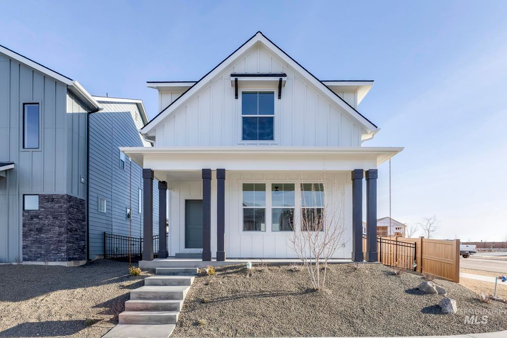 6966 S Cheyenne Ave, Boise, ID 83709