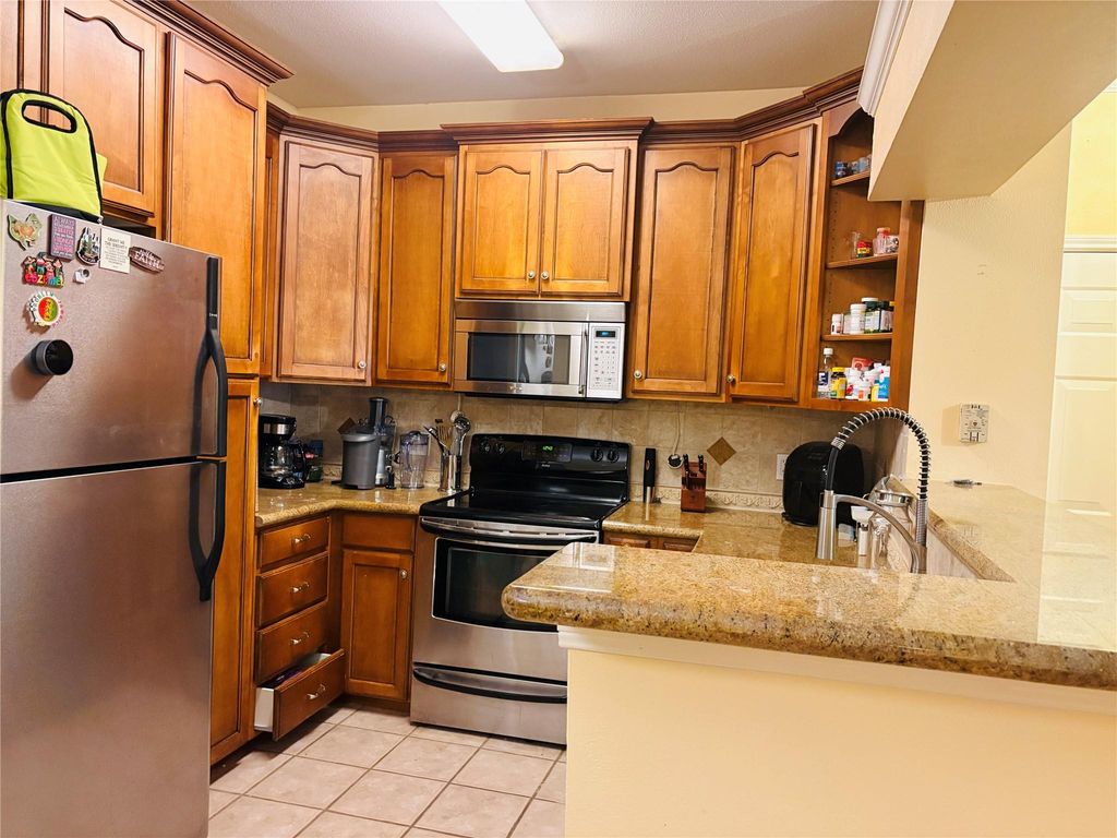 1330 Old Spanish Trail 4209, Houston, TX 77054