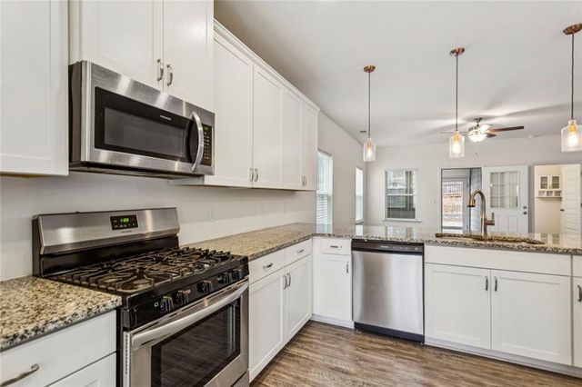 213 Tanner Trace, Ball Ground, GA 30107