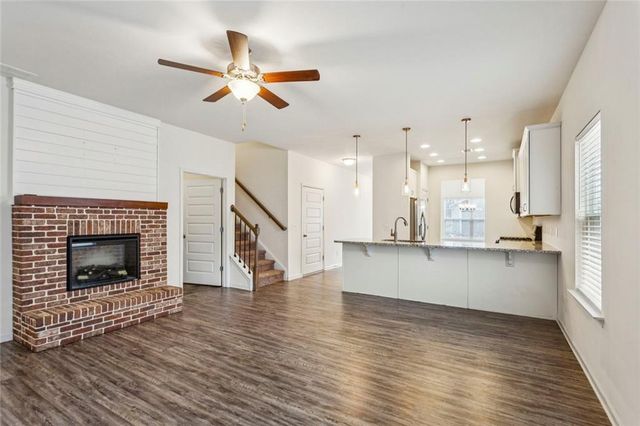 213 Tanner Trace, Ball Ground, GA 30107