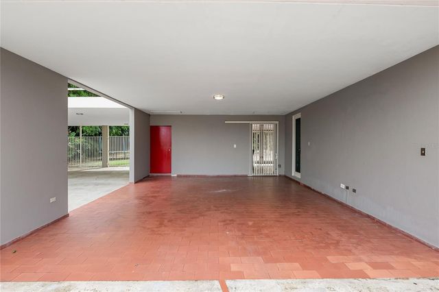 Tintillo Hills 606 CALLE 1 TINTILLO HILLS, Guaynabo, PR 00966