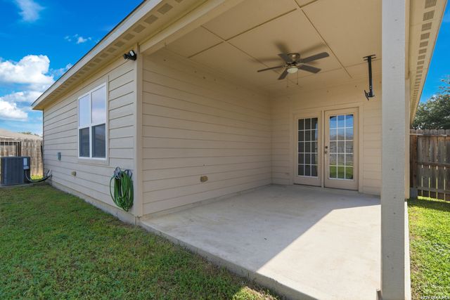 12220 Stratsburg, San Antonio, TX 78252
