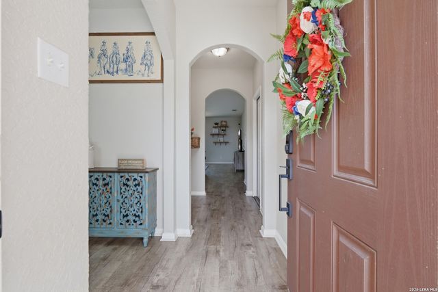 12220 Stratsburg, San Antonio, TX 78252