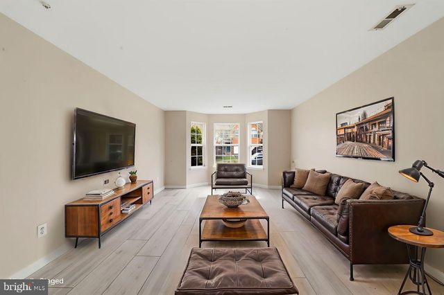 522 JASON DR, Southampton, PA 18966