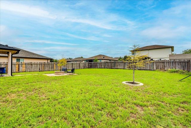 217 Adriana LN, Hutto, TX 78634