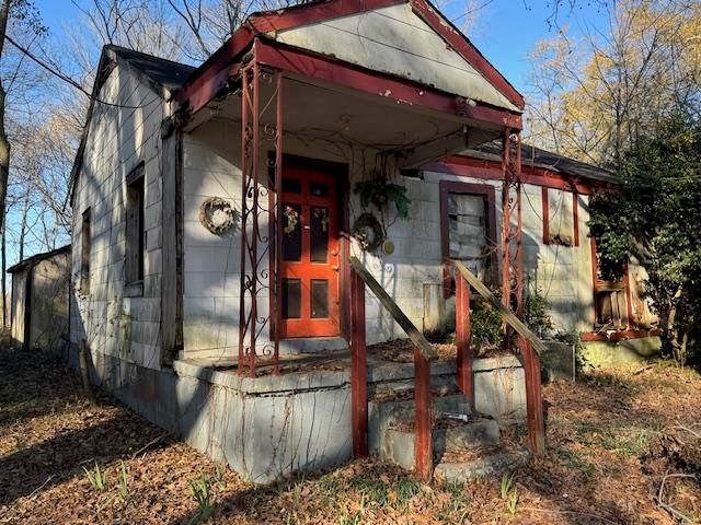 5395 CESSNA RD, Memphis, TN 38109