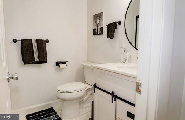 4941 PRINCE WILLIAM PKWY, Woodbridge, VA 22192