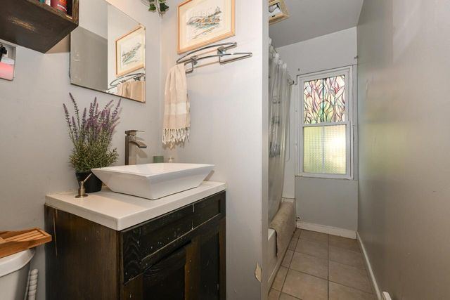 3544 S Howell AVENUE, Milwaukee, WI 53207