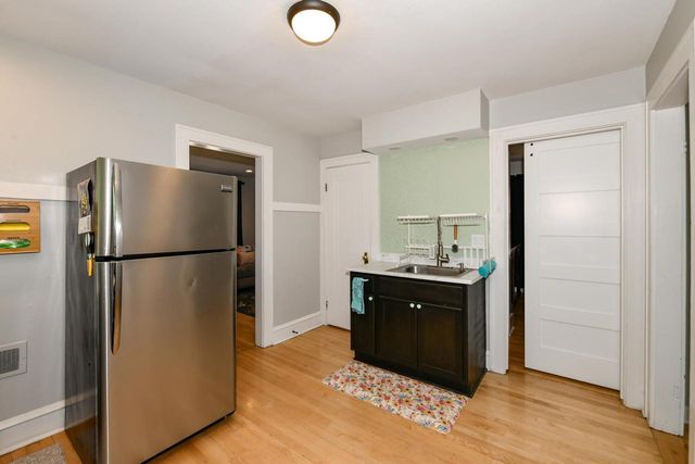 3544 S Howell AVENUE, Milwaukee, WI 53207