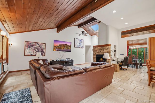 441 Burlingham Road, Pine Bush, NY 12566
