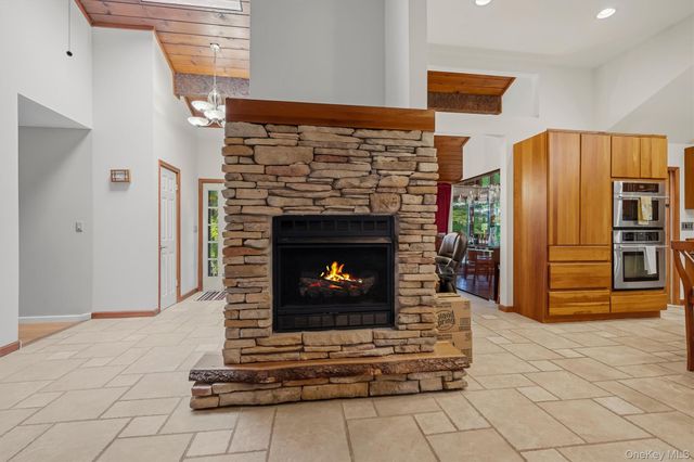 441 Burlingham Road, Pine Bush, NY 12566