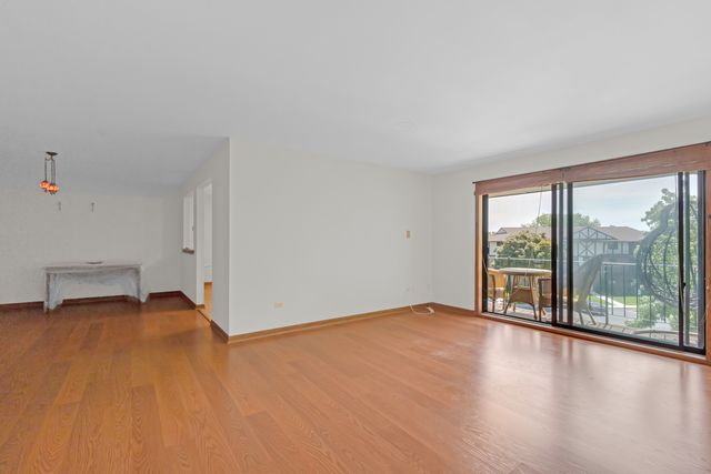 11030 S Theresa Circle 3A, Palos Hills, IL 60465