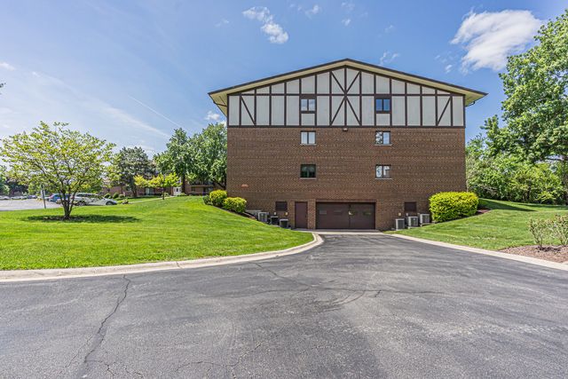 11030 S Theresa Circle 3A, Palos Hills, IL 60465