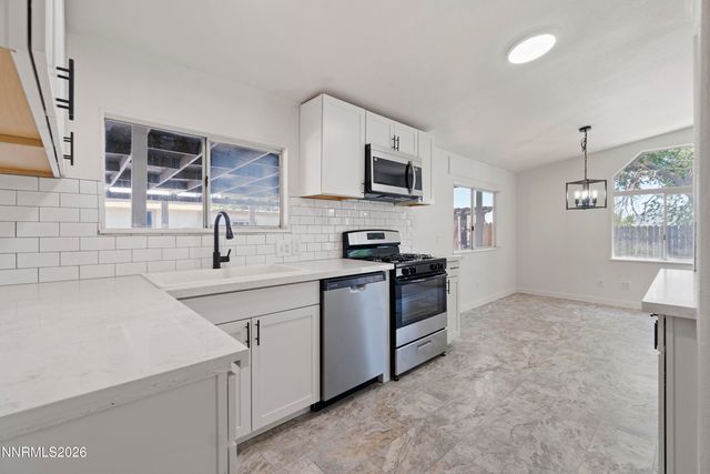 786 Chari Drive, Moundhouse, NV 89706