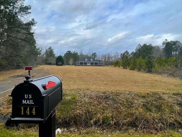 144 Bethlehem Road, Holly Hill, SC 29059