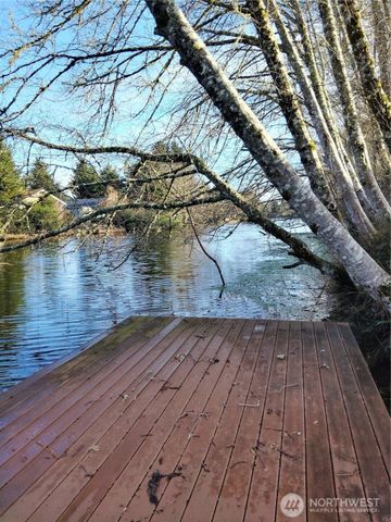 752 Pt Brown Avenue SE, Ocean Shores, WA 98569