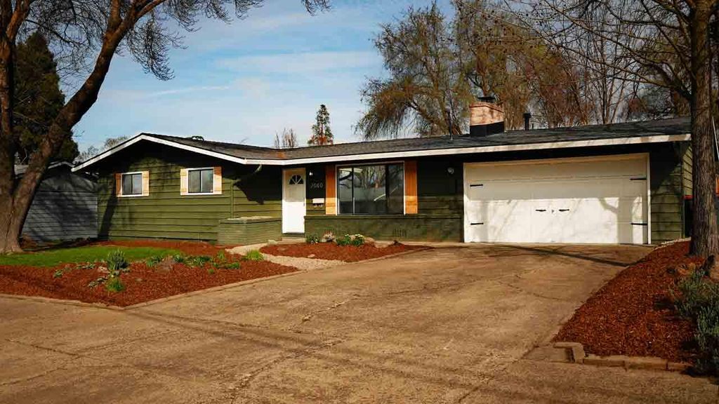 2060 Melody Lane, Medford, OR 97504