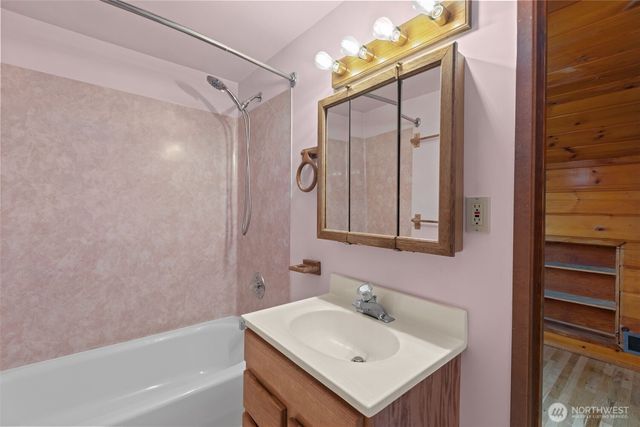 18806 4th S, Burien, WA 98148